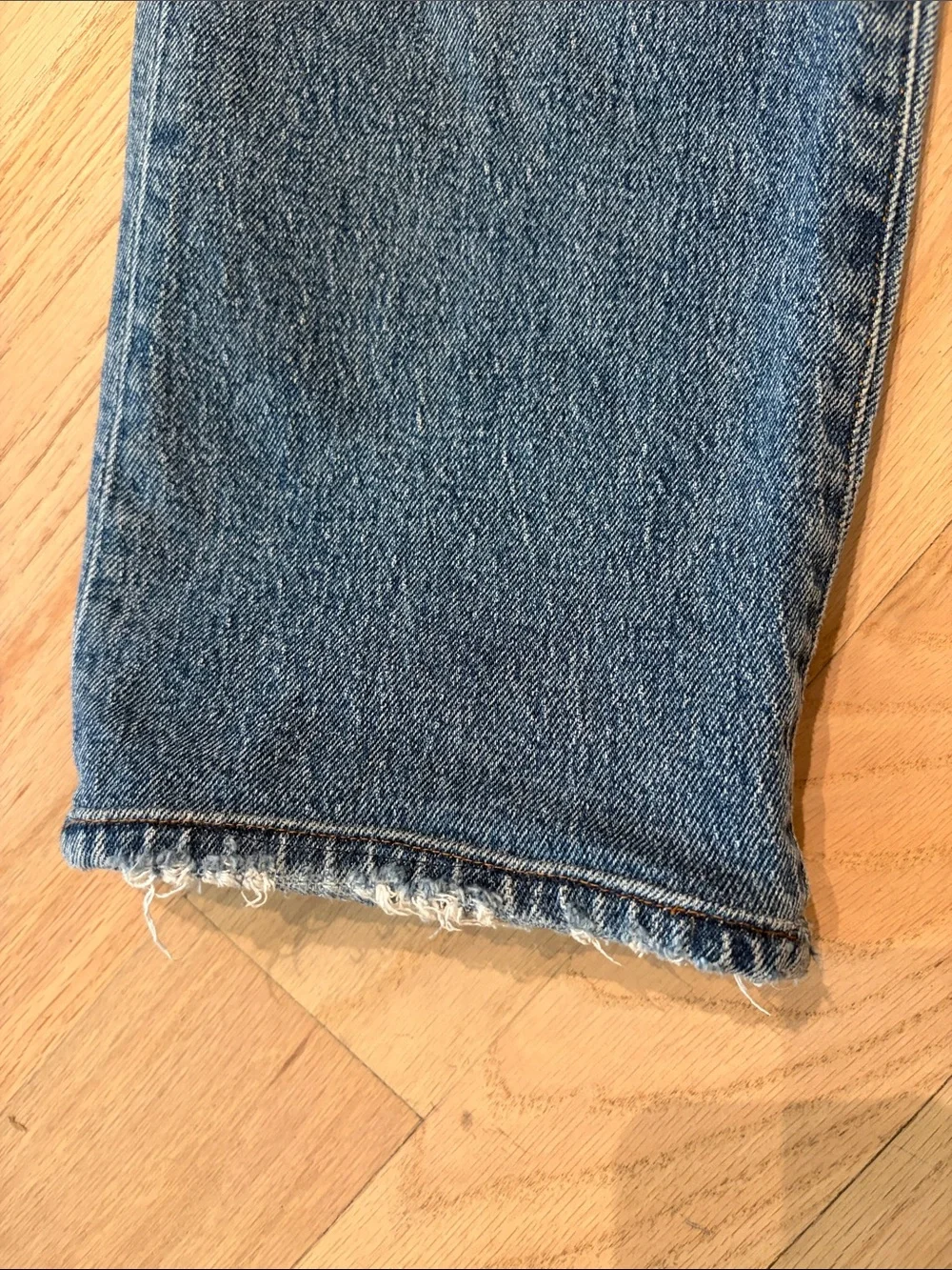 Joe’s Women’s Jeans, The Honor High Rise Vintage Straight cropped, SZ 26